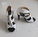Michael Kors Eyelet Sandal Heels Shoes Sz 5.5 Black/White