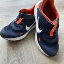 Nike scarpe da corsa ragazzi/ragazze, Revolution 5 (GS) mezzanotte/arancione UK 12,5