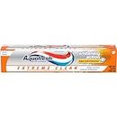 Aquafresh Extreme Clean Whitening Action Fluoride Toothpaste for Cavity Protection, 5.6 Ounce