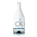 Calvin Klein CK IN2U Eau de Toilette for Men - Aromatic fragrance, Top notes: Tangelo, lime gin fizz, pomelo leaves