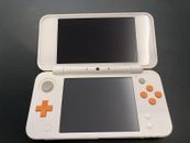 Nintendo New 2DS XL Handheld Spielkonsole Konsolen Weiß Orange Defekt