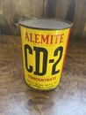 RARE ORIG 1950S ALEMITE CD-2 OIL CAN TIN VTG GAS OIL SERVICE STATION GARAGE FULL