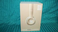 Beats by Dr. Dre Solo 2 Wireless - Special Edition Gold B0534 - NEVER USED
