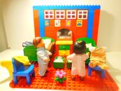 LEGO DUPLO DOLL LISA Bedroom Set