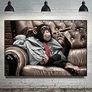 Funny Animal Monkey Posters Gorilla On Sofa Smoking Canvas Painting Prints Wall Art Pictures para la sala de estar Decoración para el hogar 70x90cm (28x35in) Sin marco