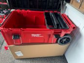 Milwaukee Red PACKOUT System Rolling Tool Chest Capacity 250 Lbs - MLW48-22-8428