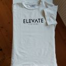 T-Thirt ELEVATE CLOTHING XS
