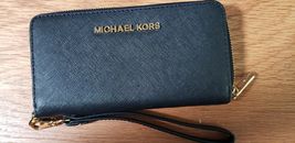 NEW Michael Kors MK LEATHER Wallet JET SET TRAVEL CONTINENTAL Wristlet Black