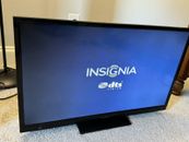 Insignia 32-inch LCD TV. Model NS-32d310na15
