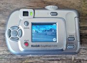 Kodak EasyShare C310 4.0MP Digital Camera , Silver , Tested , Works 100%