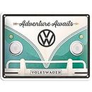 Nostalgic-Art Cartel de Chapa Retro VW – Bulli T1 – Adventure Awaits – Idea de Regalo de Furgoneta Volkswagen, metálico, Diseño Vintage, 15 x 20 cm