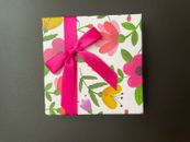 Geschenkbox für Geschenkkarte Geschenk Blumen rosa Band Präsentation Geburtstag