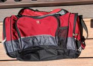 Swiss Gear 9000 Apex Duffle Luggage Gym Travel Bag 20" Luggage Zip Red 36L