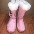 SO Snow boots for girls, pink color,white fur design around the ankle. size 4 