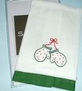 Sferra Holiday Linen Guest Fingertip Towel Mittens Red/Green Embroidery 2 PC New