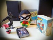 Paquete de juguetes y juegos de DC. 5 artículos inc Harley Quinn Funko, felpa Robin nuevo con etiquetas. ¡Más!