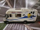 Hymer Holiday Camper Van High Detail Model Dickie Toys 33cm Germany 