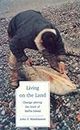 Living on the Land: Change Among the Inuit of Baffin Island (Teaching Culture: UTP Ethnographies for the Classroom)