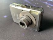 Canon Ixus 60 Compact Digital Camera 6MP Silver Turns On with Issues Read Descr.