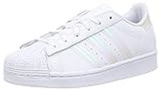 adidas Originals Unisex-Child Superstar Sneaker, Footwear White/Footwear White/Core Black, 34 EU
