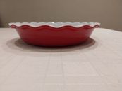 Emile Henry Red Pie Dish 9' (23cm) in excellent condition.