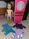Muñeca American Girl del año 2012 retirada: McKenna Brooks CON TRAJE ESCOLAR