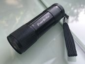 Taschenlampe EverBrite 8 cm schwarz elox. Gehäuse super hell LED 3x Batterie AAA