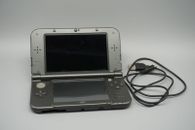Nintendo New Nintendo 3DS XL Metallic Black -mit Original Ladekabel