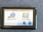 Garmin Nüvi 1370 SatNav Satellitennavigation GPS + USB und im Auto Ladegerät.