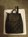 Storksak London Green Zippered diaper bag 10X7 X3 With Straps