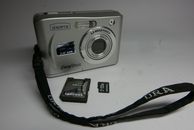 Jenoptik EasyShot 5.0z3 AA batteria 5 megapixel fotocamera digitale compatta zoom 3x e 1 GB SD