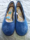 Victoria Hill Slippers Blue Brand New Flower Size 10