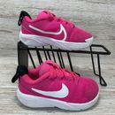 Nike Star Runner 4 rosa Babyschuhe Größe UK 7,5 EU 25 - 14 cm