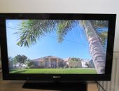 Sony Bravia KDL-32CX520 32” 1080P HD LCD Digital Colour TV Television