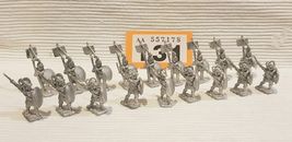 15mm Ancients. ROMAN OFFICER & STANDARD BEARER x18.NEW Unbranded Metal Figures. 