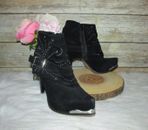 Miranda by Miranda Lambert Larissa Black Suede Leather Sz 6.5 M Booties Boots