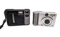 Bundle of old digital cameras Fujifilm DX-10 Canon PowerShot A80 untested