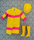 Barbie Caring Careers Firefighter 1993 Abrigo + Casco + Botas # 10773 Mattel